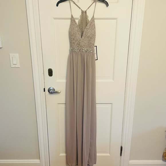 Emerald Sundae Formal Dress - Picture 3 of 12